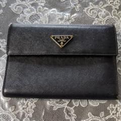 PRADA プラダ 折り財布のサムネイル