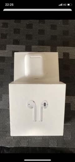 Apple AirPodsのサムネイル