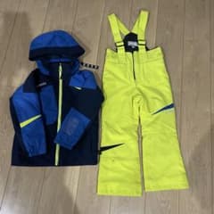 スキーウェアのサムネイル
