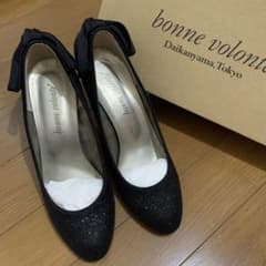 黒パンプス ボンネヴォロンテ 結婚式 黒ラメパンプスのサムネイル