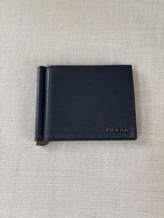 PRADA マネークリップ レザー ネイビー - メルカリ