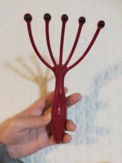 ヘッドマッサージ器 スカルプケア 頭皮ケアのサムネイル