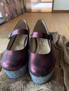 厚底パンプスのサムネイル