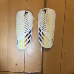 adidas PREDATOR シンガード すねあてのサムネイル