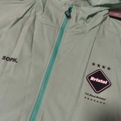 F.C. Real BristolナイロンジャケットМティファニーブルーSOPH - メルカリ