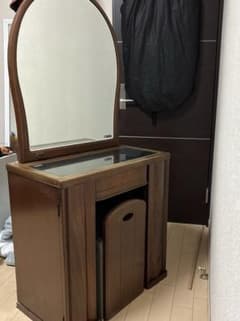 【直接引き渡し限定】大塚家具　ブラウン木製ドレッサー・鏡台 直接引き渡し限定】大塚家具 ブラウン木製ドレッサー・鏡台 - メルカリ
