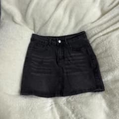 ブラック タイトスカート バックポケット付き