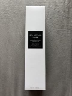 【新品未開封】シュウウエムラ ブラック クレンジングオイル 150mlのサムネイル