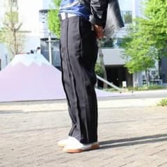 菅田将暉着用　Dickies 574 インサイドアウトパンツのサムネイル