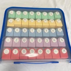 クラフトパンチ　アルファベット　数字　他40個セットのサムネイル