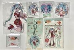 初音ミク バラ売りも可能 まとめ売り アクスタ 缶バッジ キーホルダー 初音ミク バラ売りも可能 まとめ売り アクスタ 缶バッジ