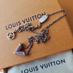 Louis Vuitton ネックレス V ストラスピンクストーンのサムネイル