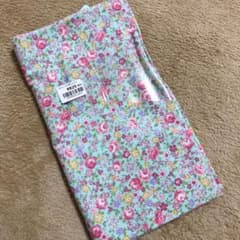 【新品未使用】小花柄はぎれのサムネイル