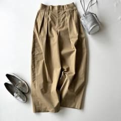 カレンソロジーCurensology定価2,9万ハイウエストツータックチノパンツ