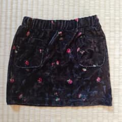 黒色花柄フリーススカートのサムネイル