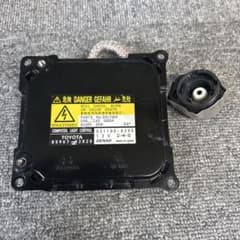 ◆トヨタ純正◆　HIDバラスト【85967‐22080】　マークx カムリ トヨタ GRX125 マークX 85967-52020 HIDバラスト F605 - メルカリ