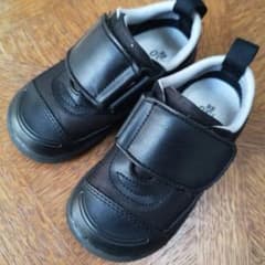 キッズ スニーカー ブラック 15cmのサムネイル