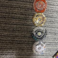 ベイブレードバースト レイヤー4個セットのサムネイル