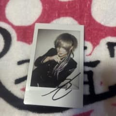 R指定 12/26 神風チェキ R指定 楓 チェキ 2025/12/26 神風② - メルカリ