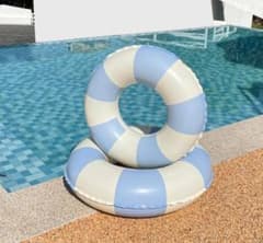 キッズ用浮き輪のサムネイル