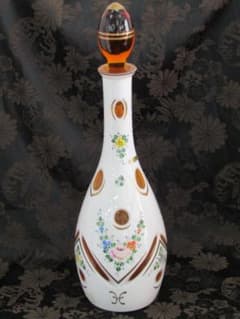 アンテーク　ボヘミア　ハンドエナメル装飾のガラスボトル　希少品 アンテーク ボヘミア ハンドエナメル装飾のガラスボトル 希少品