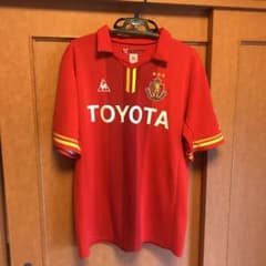 名古屋グランパス ユニフォームのサムネイル