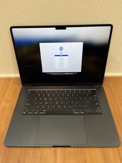 MacBook Air 15インチ M2 メモリ24GB ストレージ256GBのサムネイル