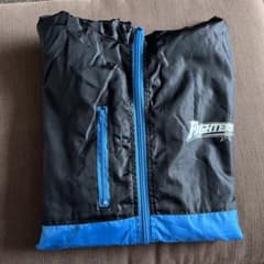 Fighters 公式ファンクラブ ジャケットのサムネイル