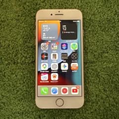Apple iPhone 8 Gold 本体+ケースのサムネイル