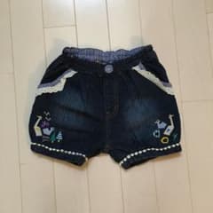ショートパンツのサムネイル