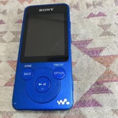 SONY ウォークマン NW-E083 4GB - メルカリ