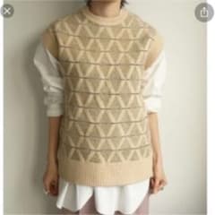 todayful パターンニットベストのサムネイル