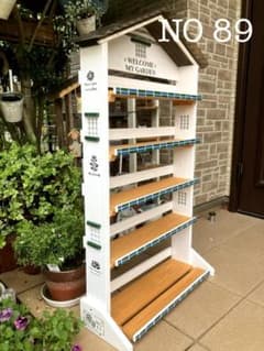 No89 三角屋根の簡単移動5段棚,新規格 WELCOME my GARDEN - メルカリ