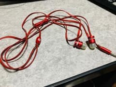 イヤホン beatsのサムネイル