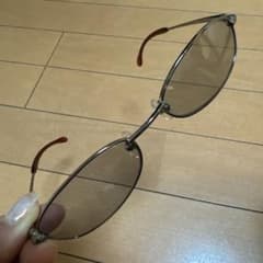 オーバル型 サングラス メタルフレームのサムネイル