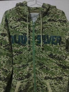 Quiksilver 迷彩 フルジップパーカー L/G 最終大幅最値下げ‼️のサムネイル