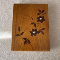 くさ忠 桜皮貝入鉄仙 箱 - メルカリ