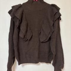 新品♡2PINK フリルニット袖ふんわり ブラウン タートルネックニットのサムネイル