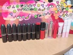 MACリップ、他化粧品のサムネイル