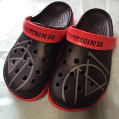 美品☆ONEOKROCK ワンオクロック  クロックス サンダルのサムネイル