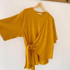 黄色変形トップスのサムネイル