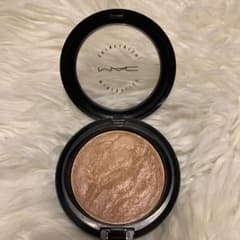 MAC フェイスパウダーのサムネイル