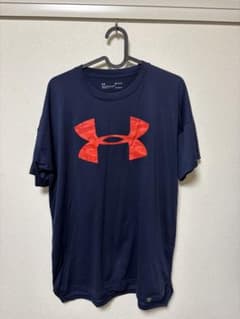 Under Armour アンダーアーマー ネイビー 半袖シャツ　Mサイズのサムネイル