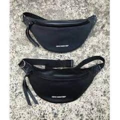 クーティー レザーポーチのサムネイル