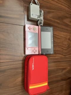 Nintendo 3ds ピンク 美品のサムネイル