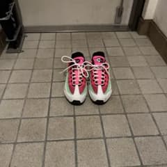 Nike airmax ピンクスニーカーのサムネイル