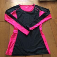 UNDER ARMOURのインナーのサムネイル