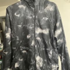 OAKLEY オークリー フーデッドジャケット 総柄のサムネイル