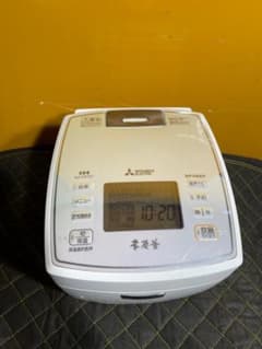 三菱　IHジャー炊飯器　本炊釜　MITSUBISHI NJ-VW107-Wのサムネイル