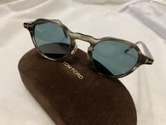 ア*キ様 TOM FORD トムフォード サングラス TF877-D - メルカリ
